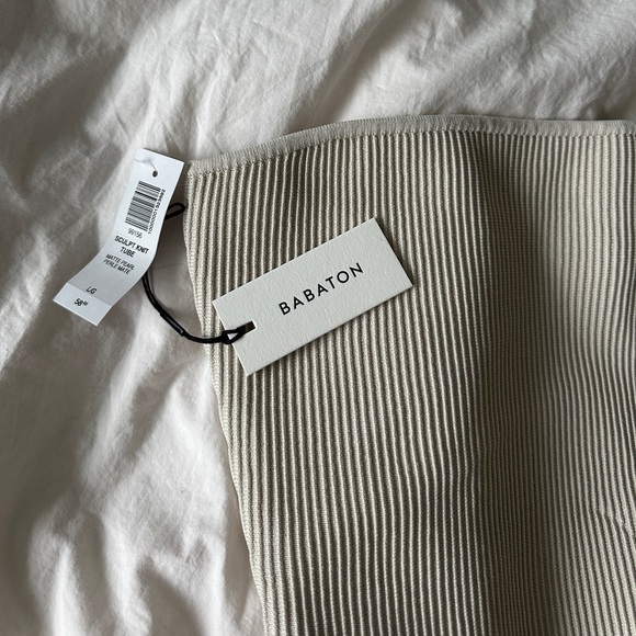Aritzia Babaton sculpt knit tube - NWT - Picture 2 of 6